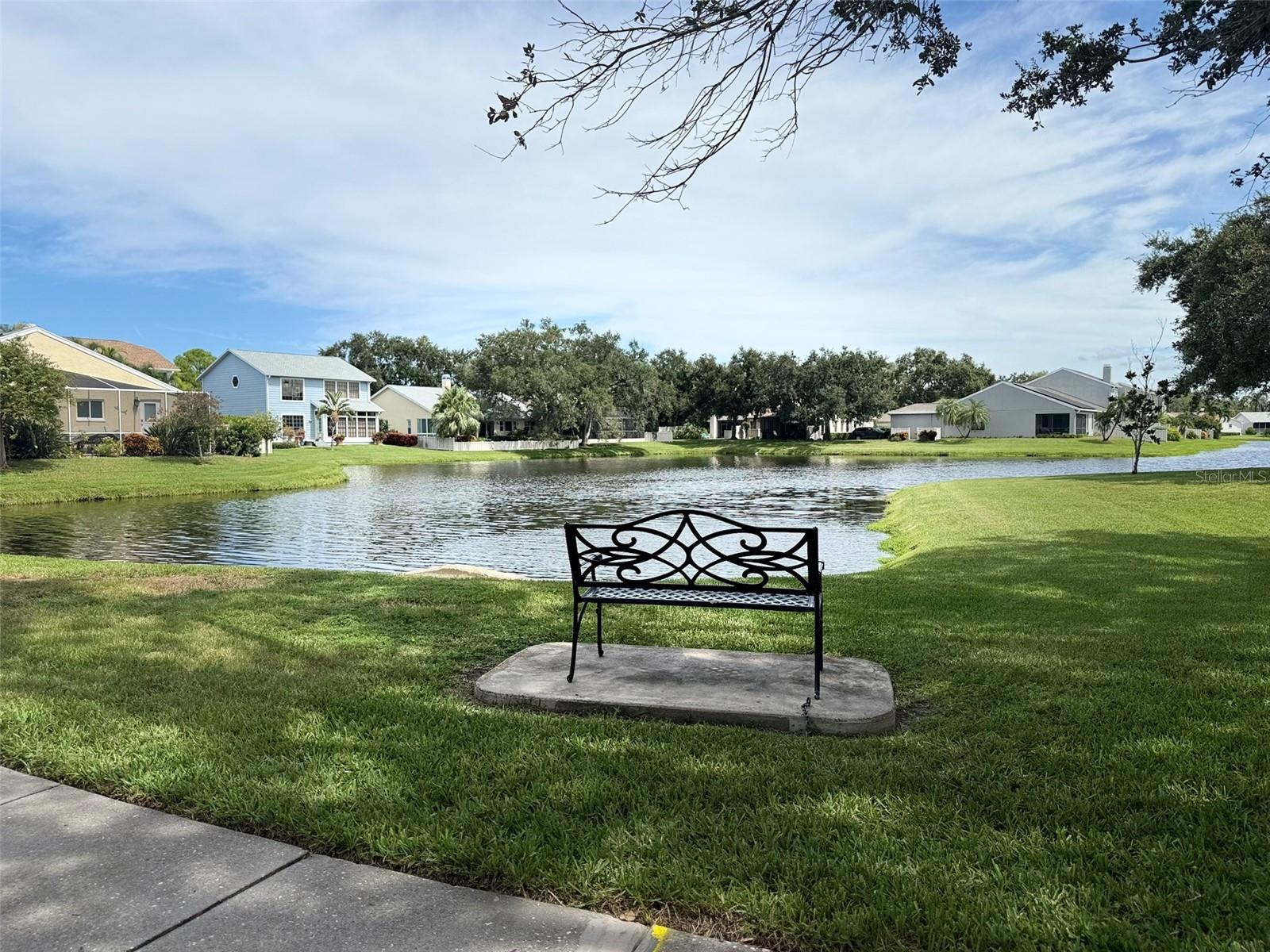 Image 41 of 51 For 1070 Sanabel Court Ne