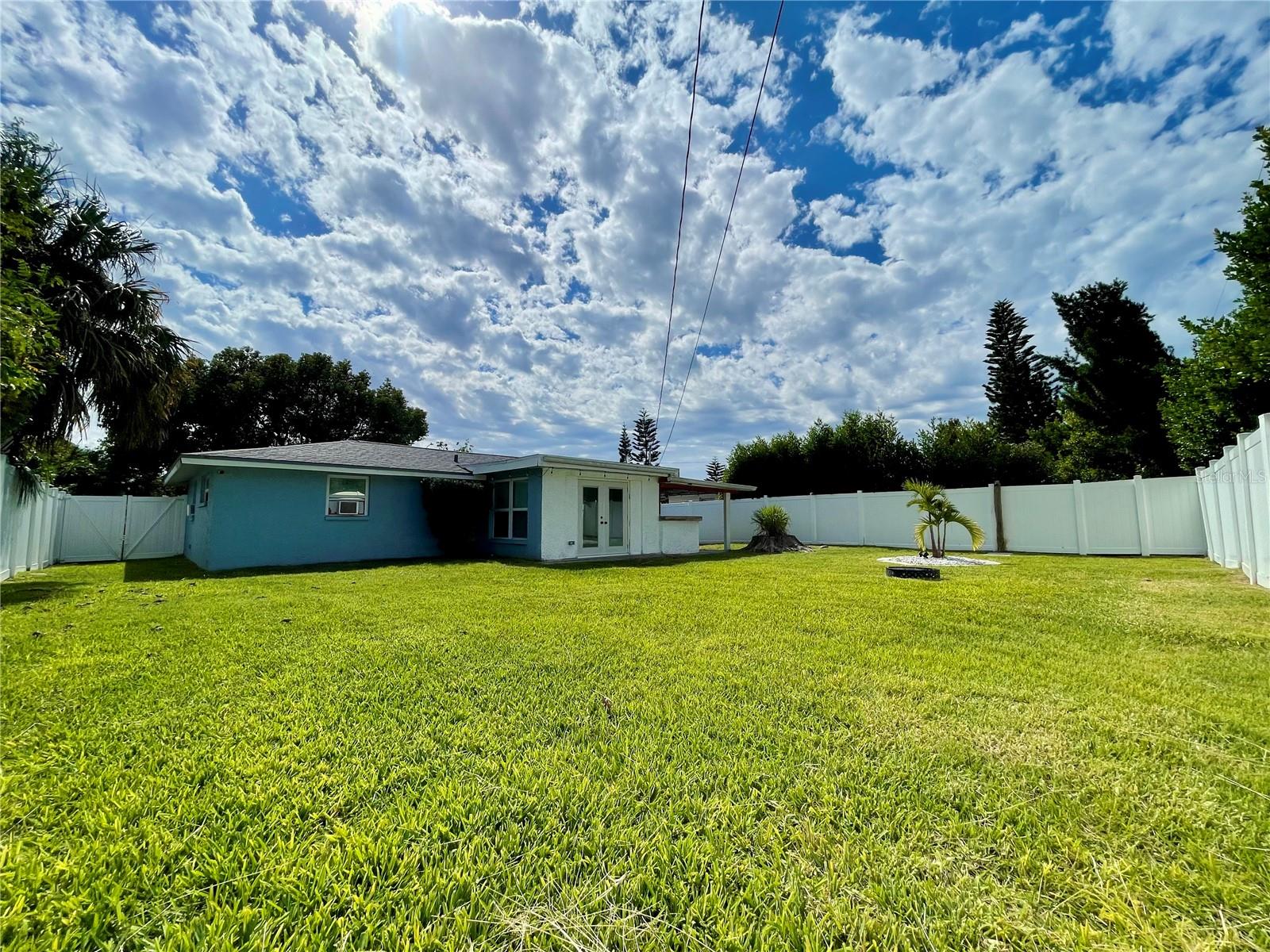 Image 19 of 21 For 7333 Star Dust Drive