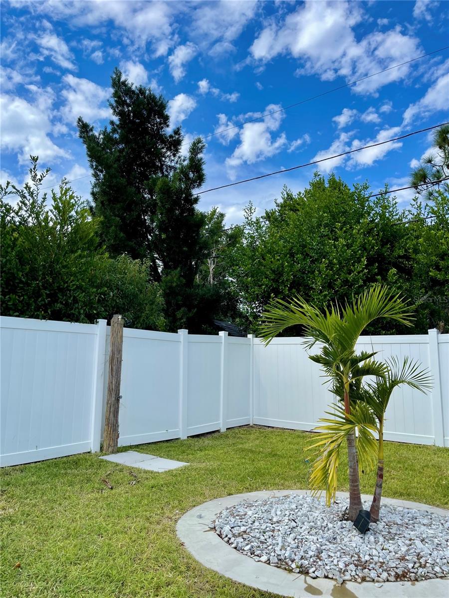 Image 20 of 21 For 7333 Star Dust Drive