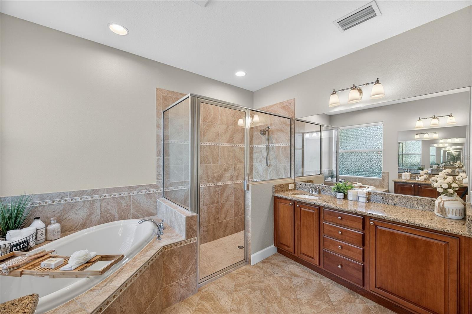 Image 28 of 80 For 7710 Tuscany Woods Drive