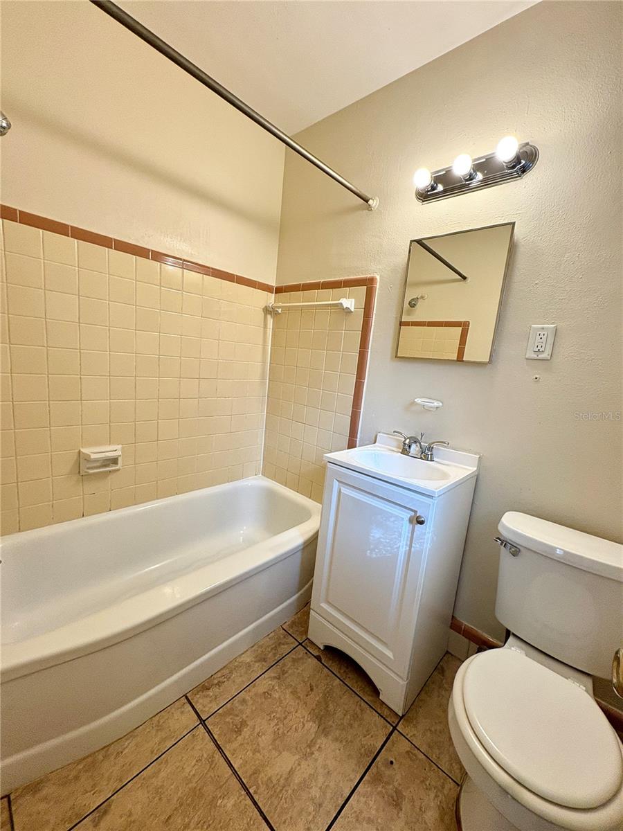 Image 10 of 10 For 2168 8th Avenue N #2