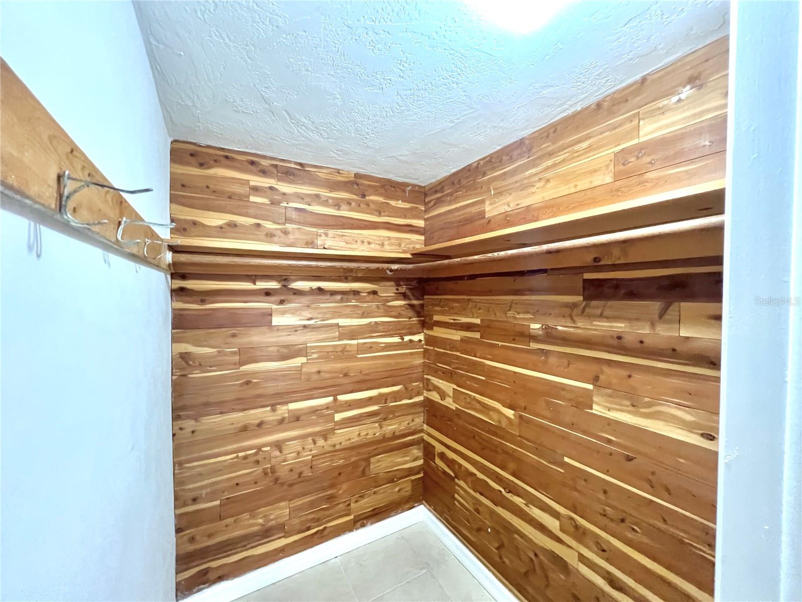 Image 16 of 20 For 12206 Quail Run Row