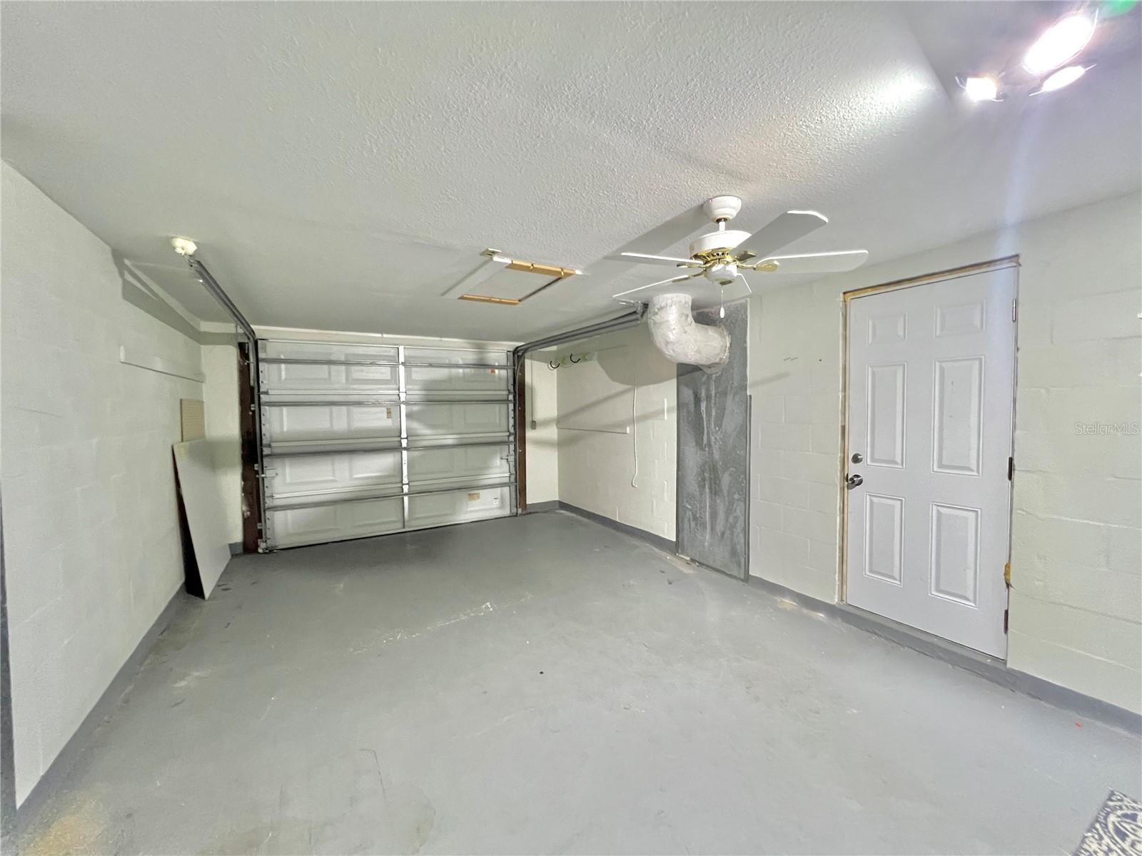 Image 19 of 20 For 12206 Quail Run Row