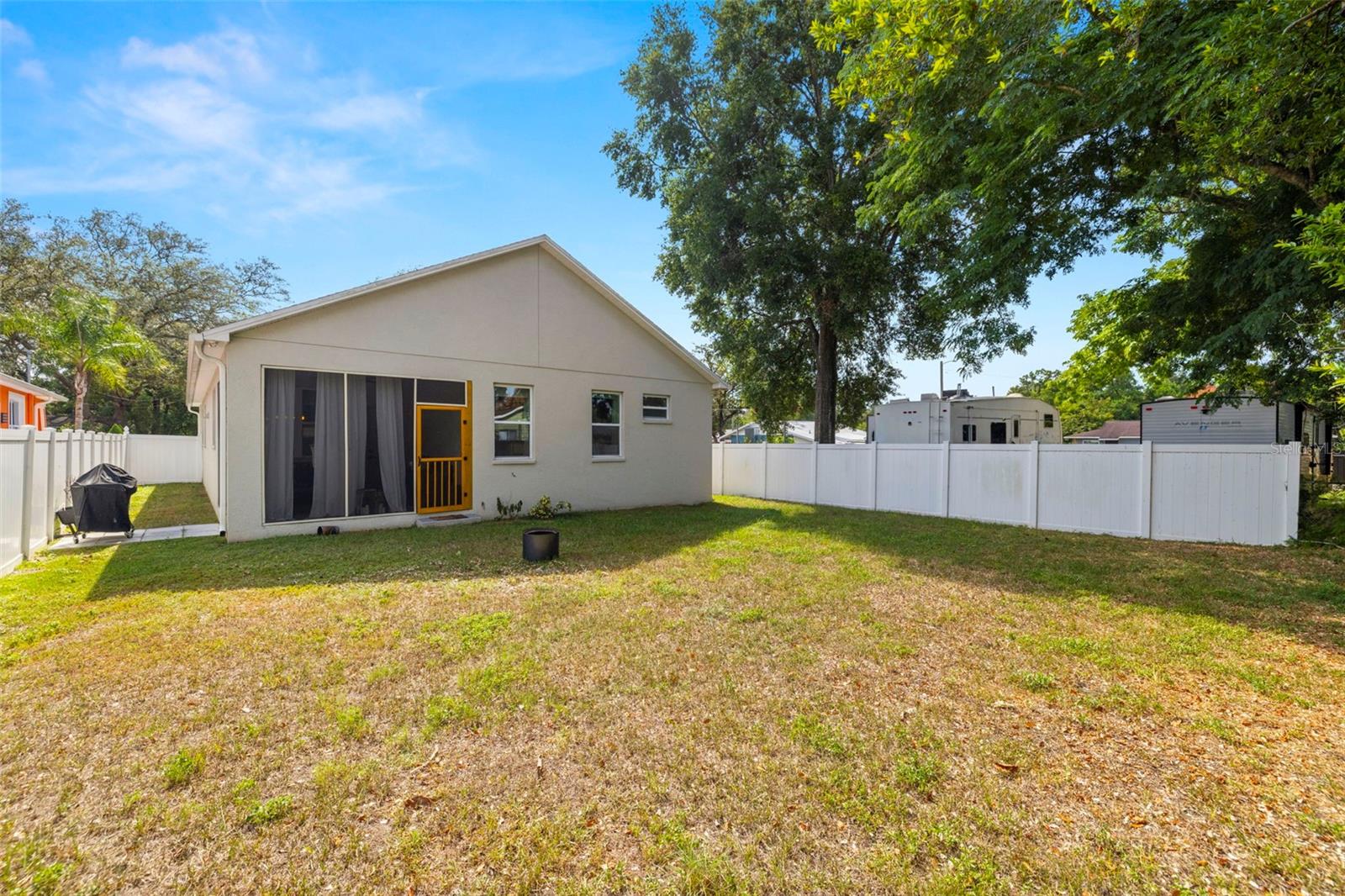 Image 24 of 25 For 1430 99th Avenue