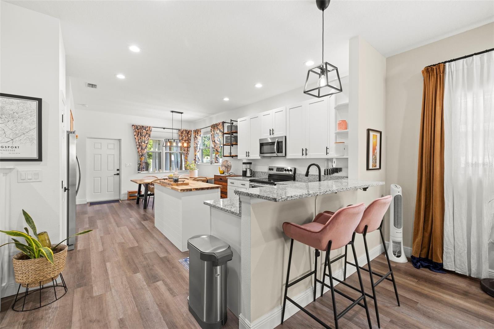 Image 5 of 25 For 1430 99th Avenue