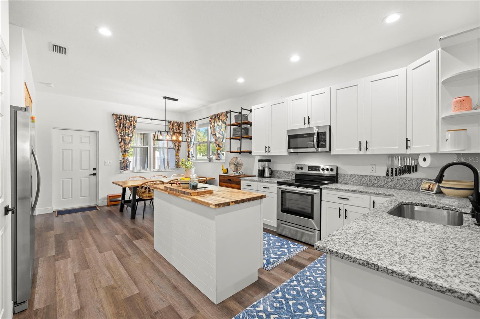 Image 6 of 25 For 1430 99th Avenue