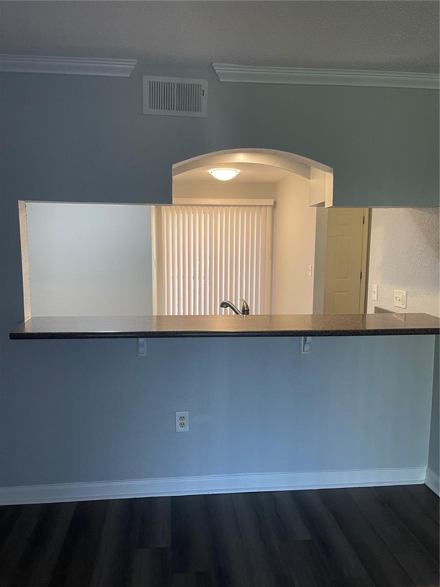 Image 11 of 29 For 10195 Sailwinds Boulevard N 106