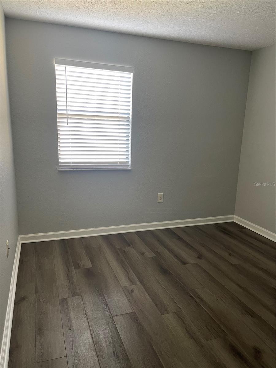 Image 22 of 29 For 10195 Sailwinds Boulevard N 106