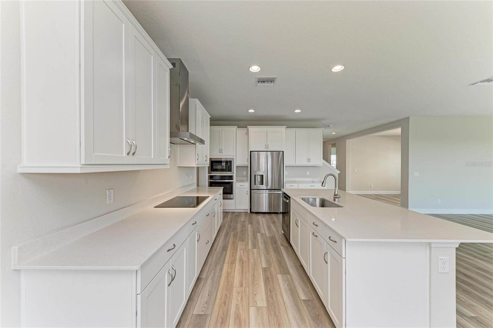 Image 17 of 49 For 9723 Surrey Rose Drive