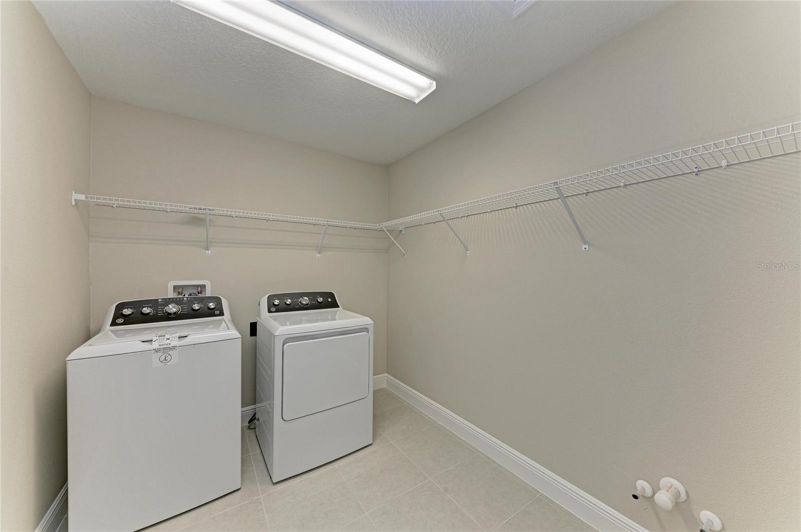 Image 38 of 49 For 9723 Surrey Rose Drive