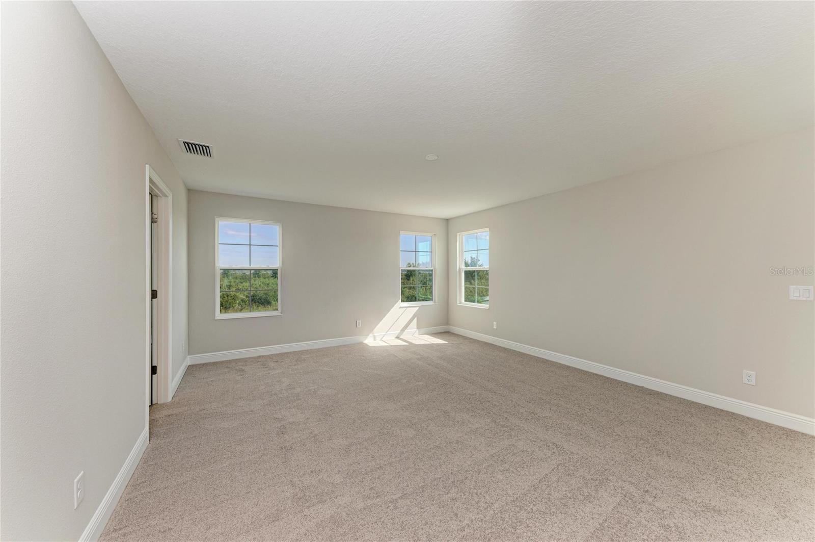 Image 4 of 49 For 9723 Surrey Rose Drive