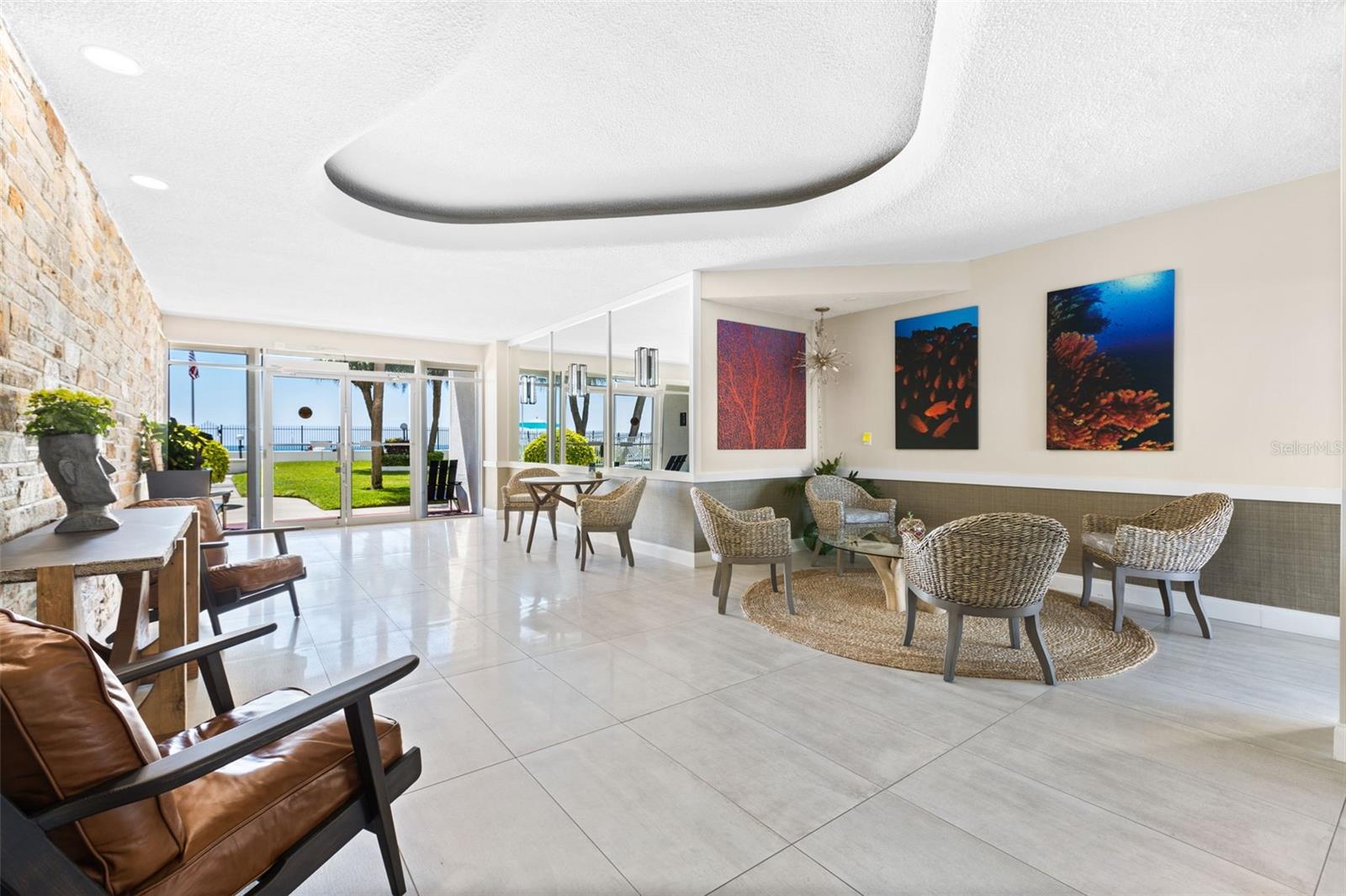 Image 31 of 37 For 7000 Beach Plaza 205