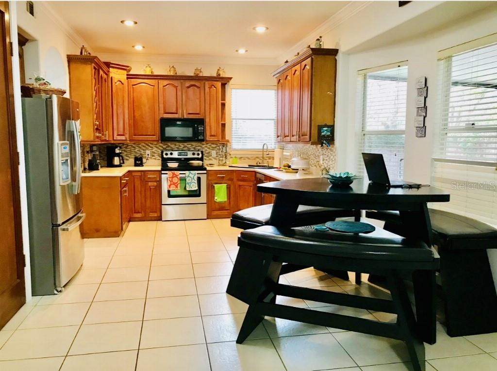 Image 6 of 13 For 5219 Mystic Point Court