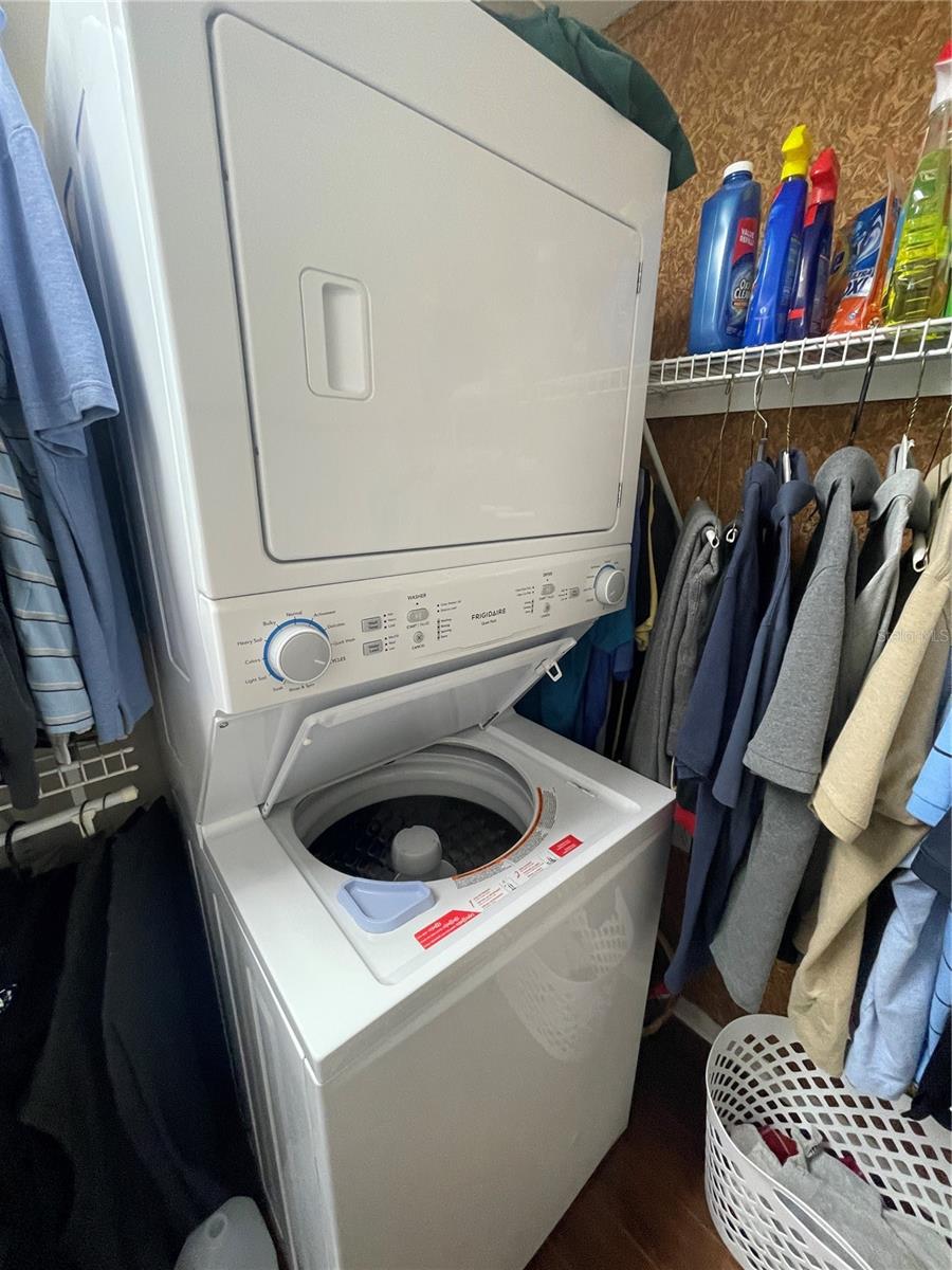 Image 35 of 49 For 218 Dogwood Circle