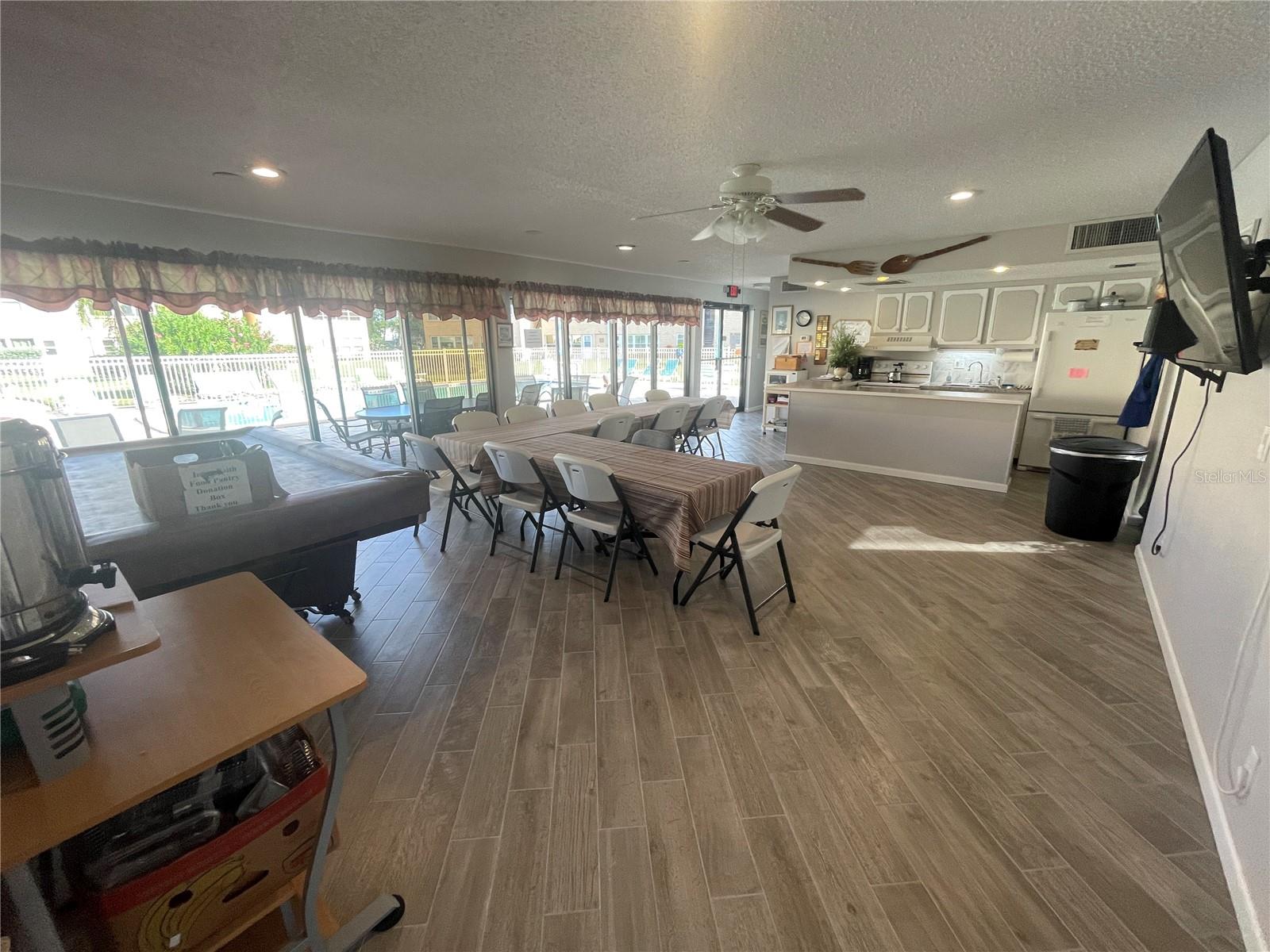 Image 40 of 49 For 218 Dogwood Circle