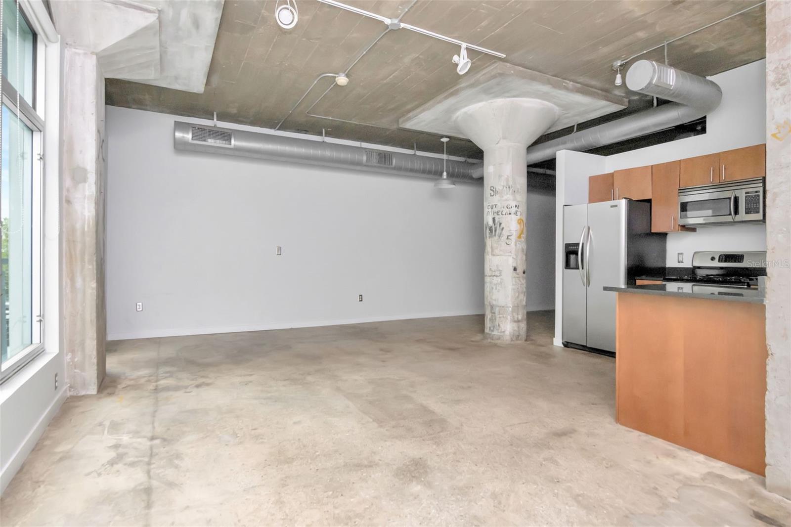 Image 10 of 38 For 101 12th Street 202