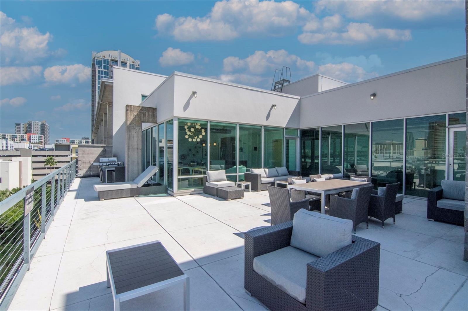 Image 32 of 38 For 101 12th Street 202