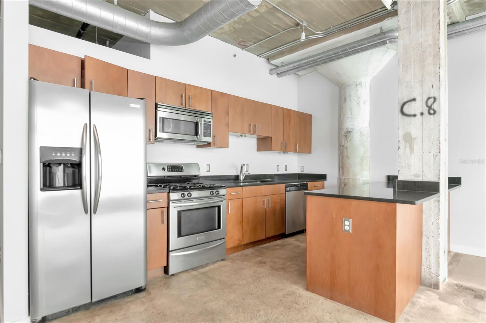 Image 4 of 38 For 101 12th Street 202