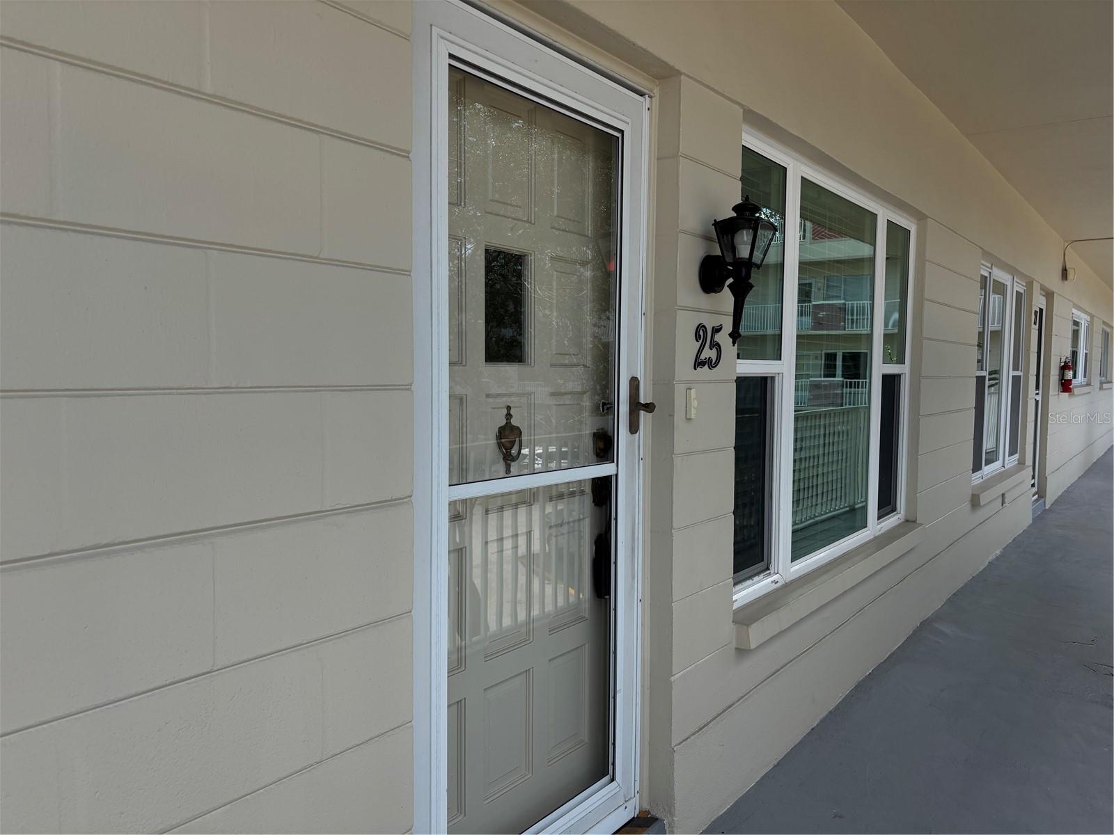 Listing Details for 2263 Americus Boulevard E 25, CLEARWATER, FL 33763