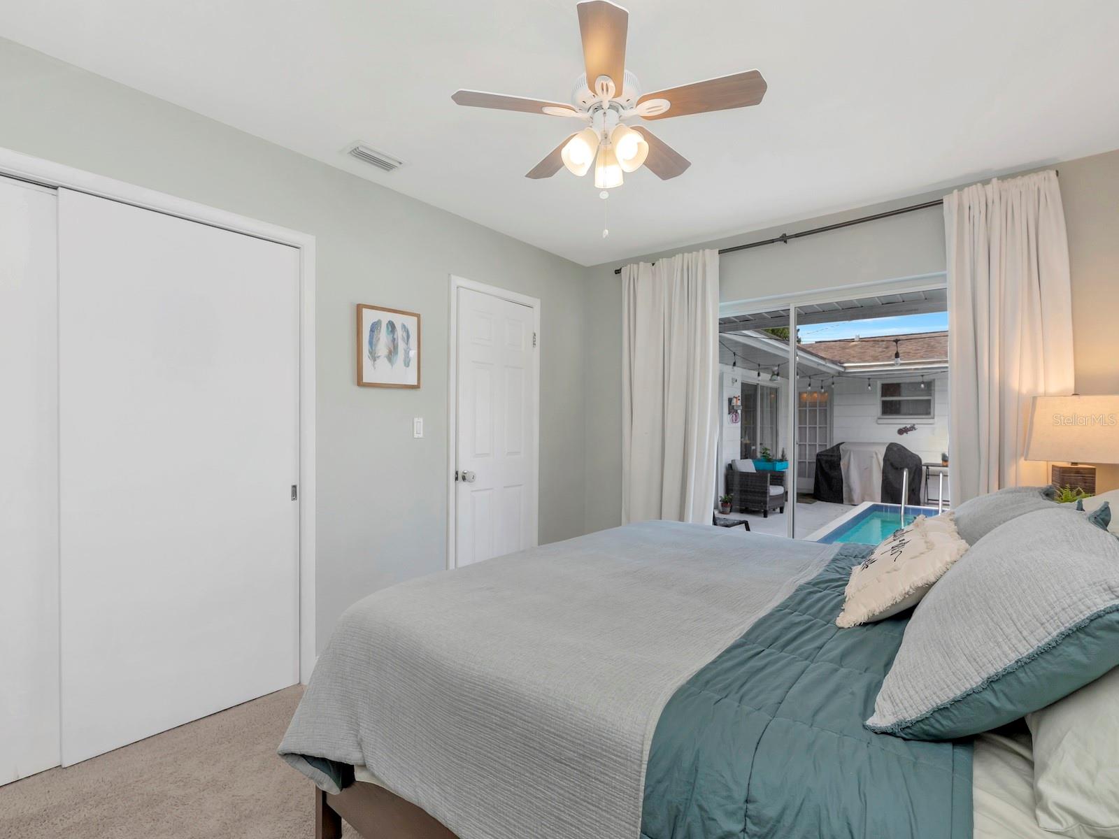 Image 22 of 36 For 6941 18th Street N