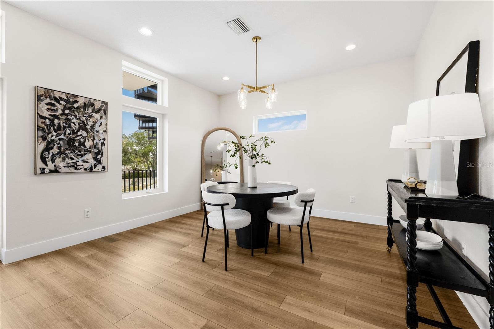 Image 28 of 66 For 490 87th Avenue North