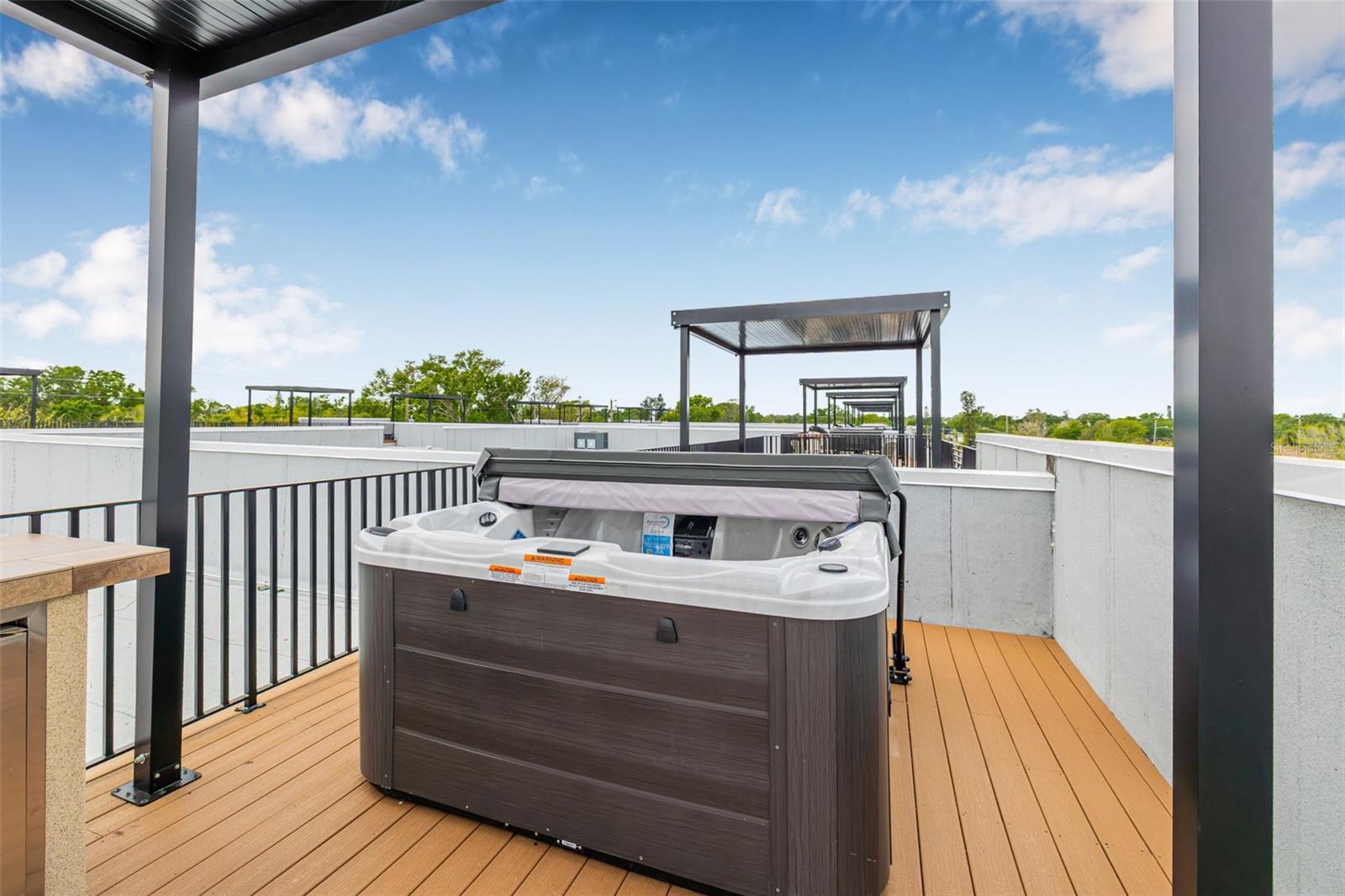 Image 44 of 66 For 490 87th Avenue North