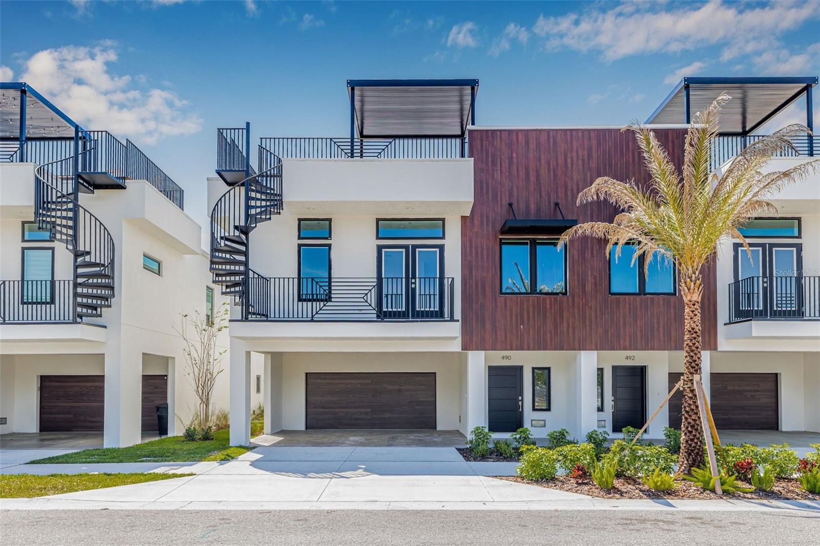 Image 52 of 66 For 490 87th Avenue North