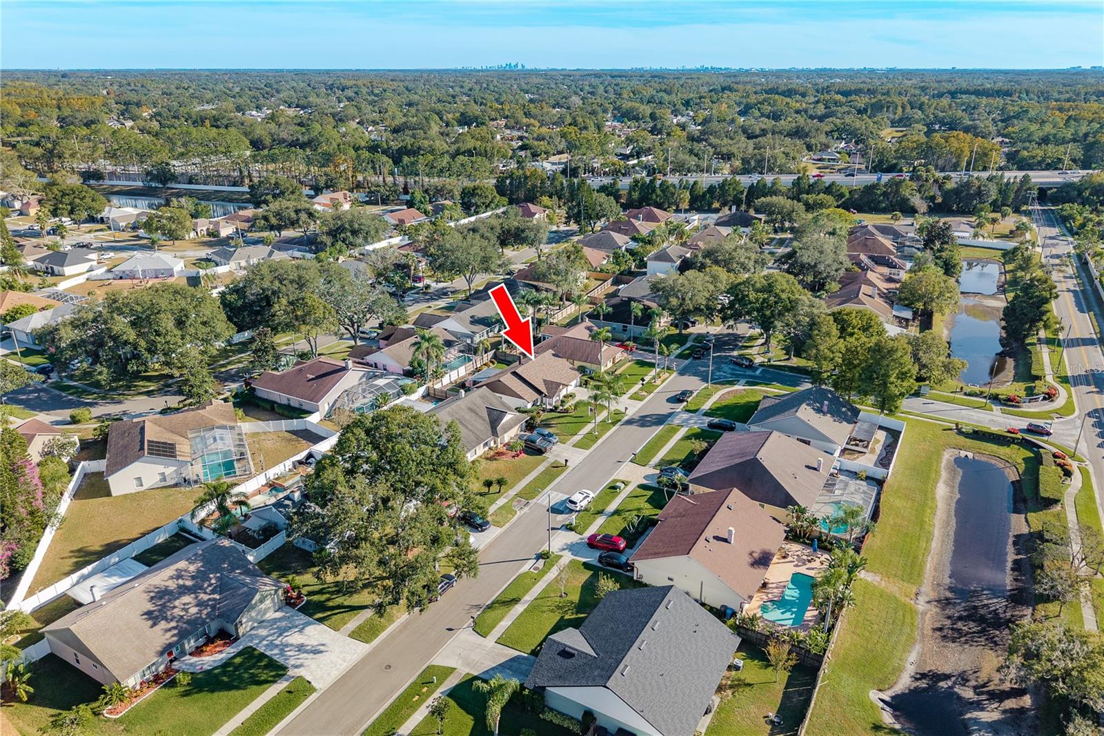 Image 4 of 52 For 14931 Redcliff Drive