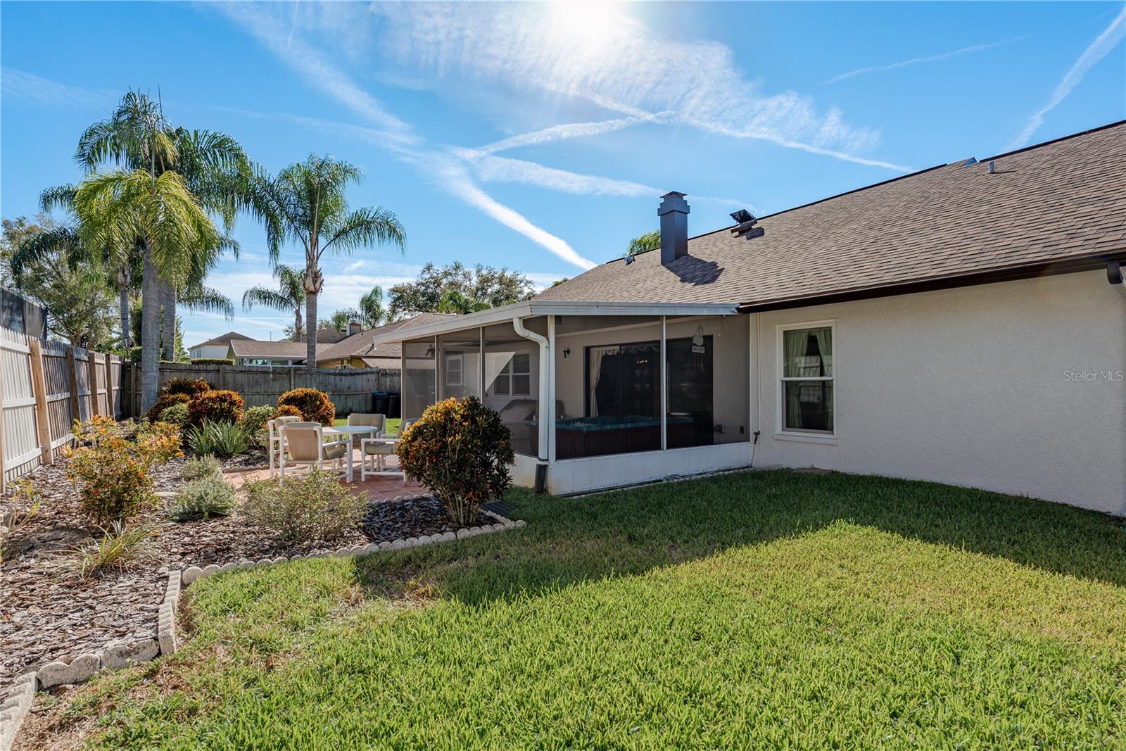 Image 42 of 52 For 14931 Redcliff Drive