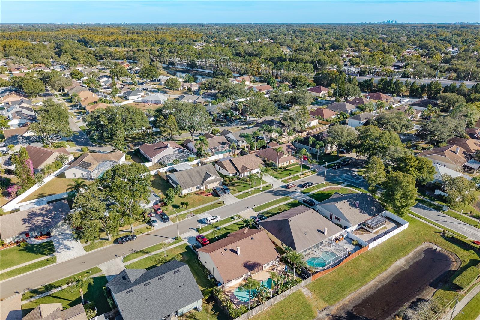 Image 47 of 52 For 14931 Redcliff Drive