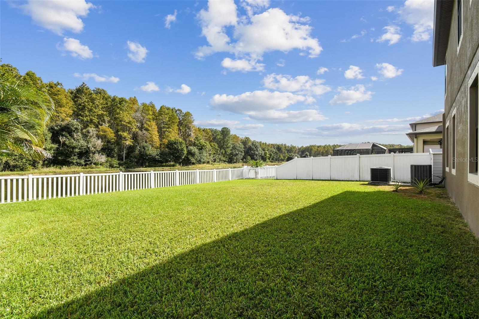 Image 11 of 100 For 11737 Crestridge Loop