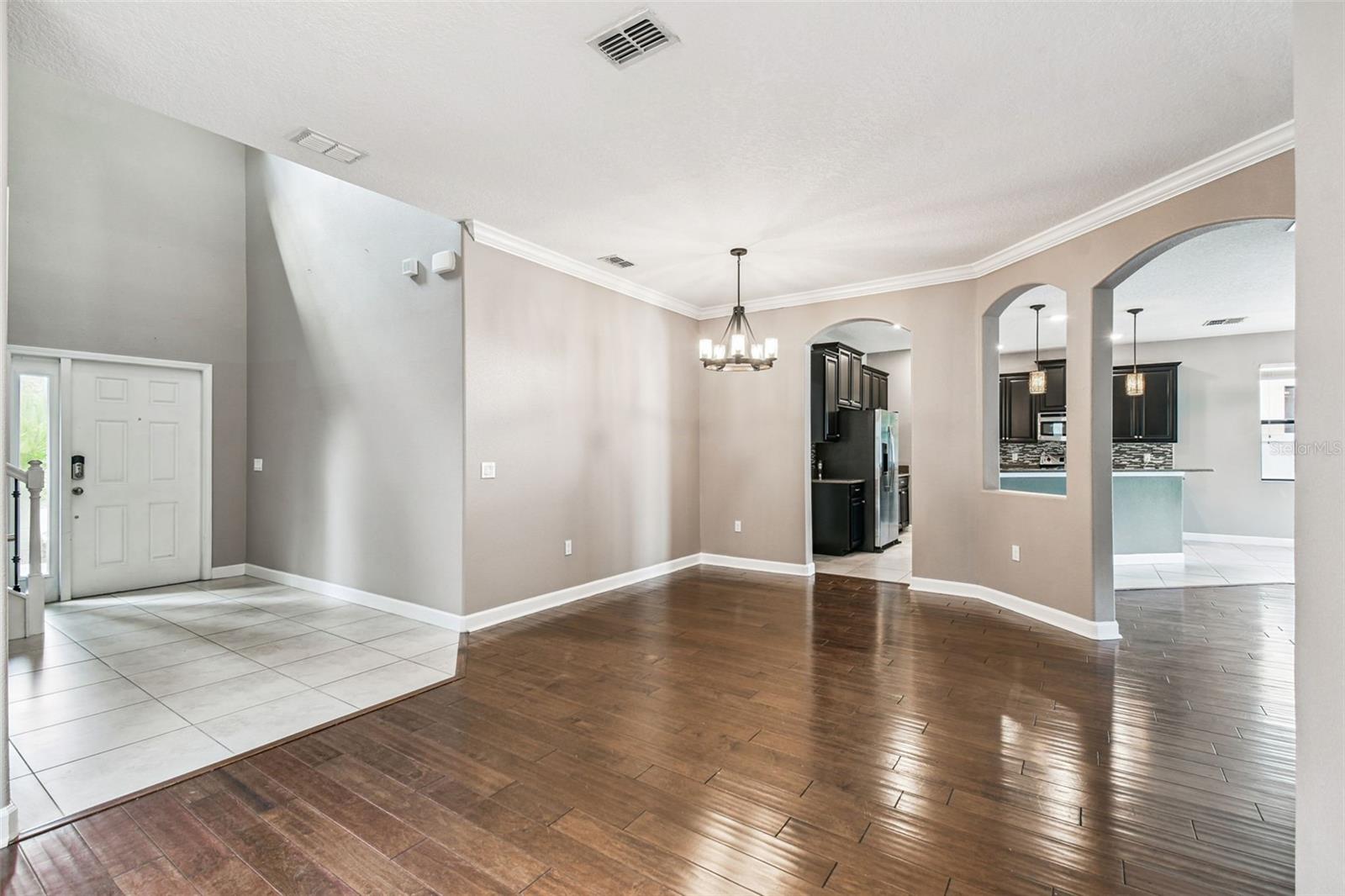 Image 19 of 100 For 11737 Crestridge Loop