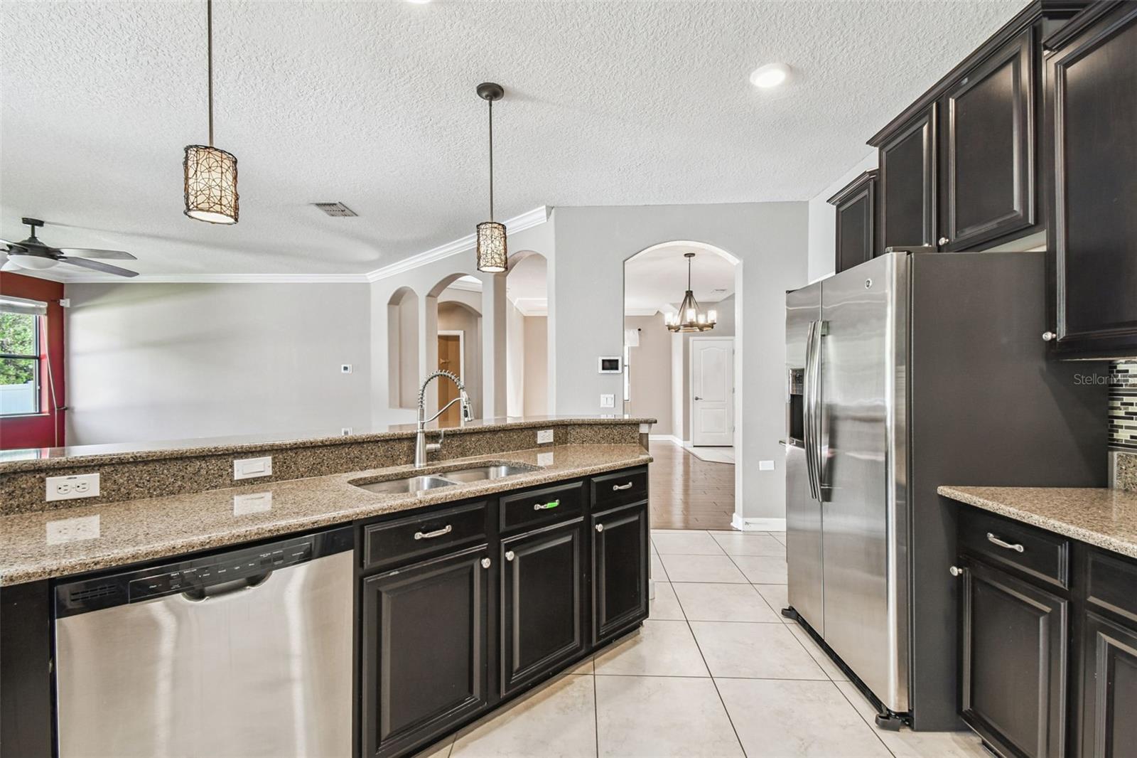 Image 36 of 100 For 11737 Crestridge Loop