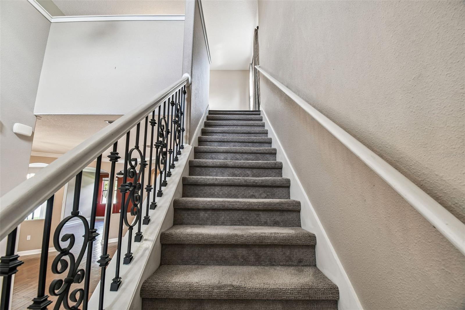 Image 39 of 100 For 11737 Crestridge Loop