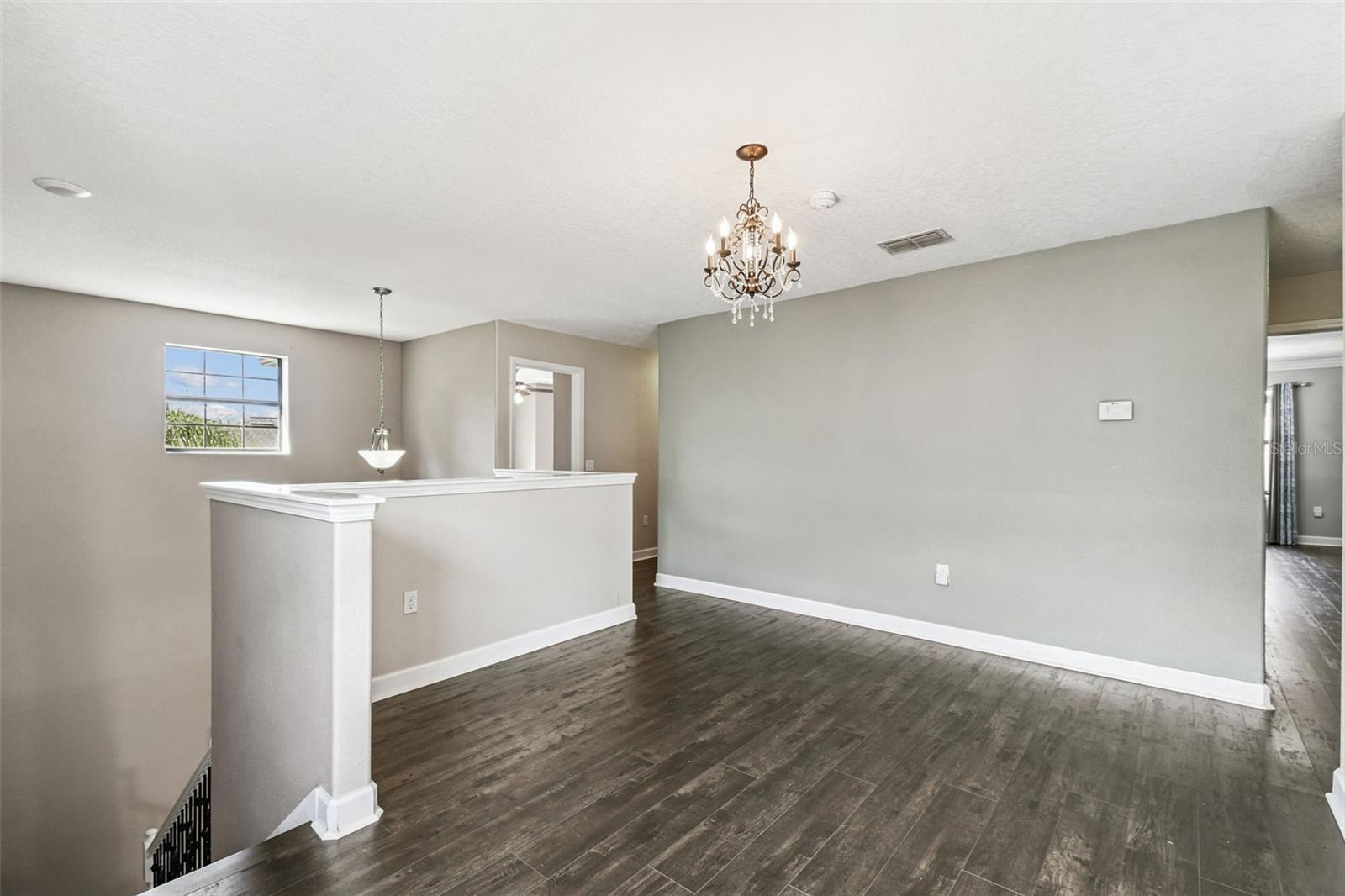 Image 41 of 100 For 11737 Crestridge Loop