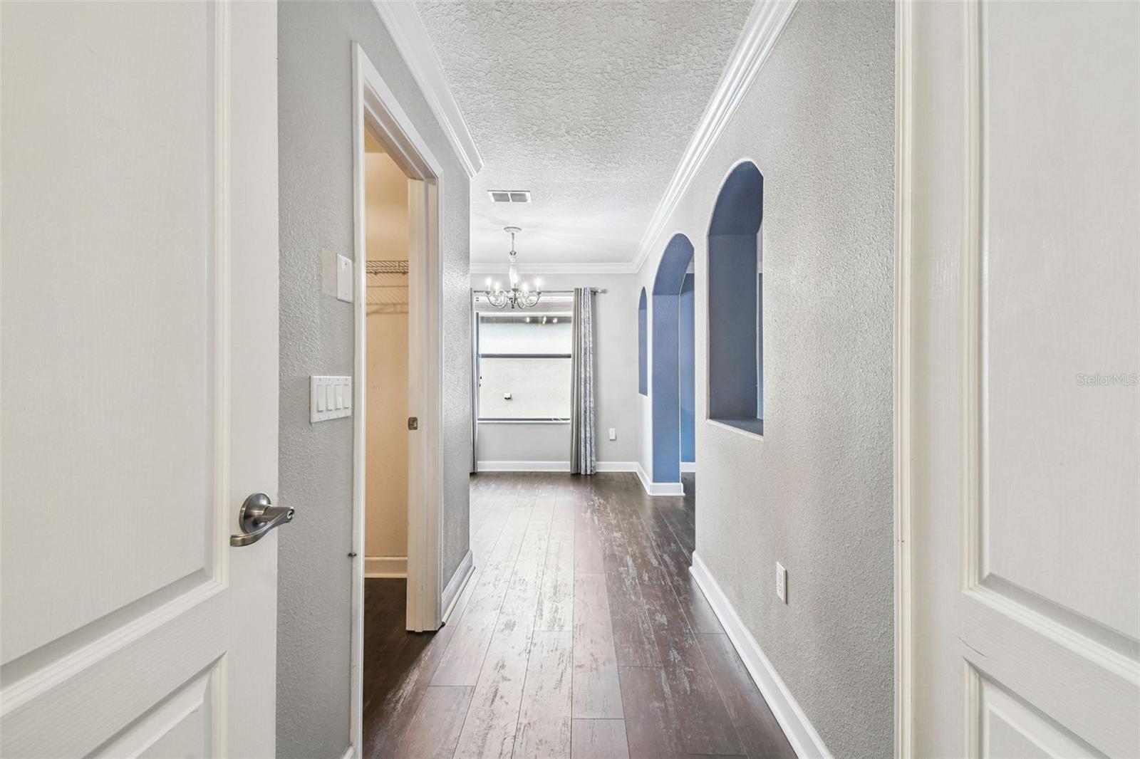 Image 43 of 100 For 11737 Crestridge Loop