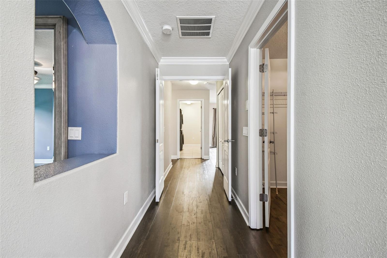 Image 44 of 100 For 11737 Crestridge Loop