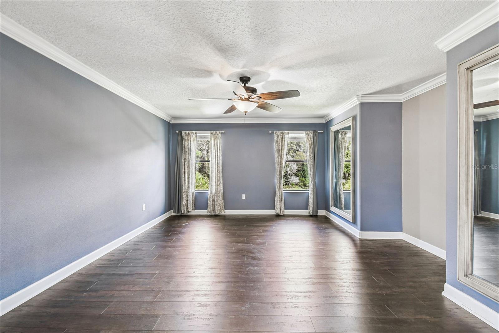 Image 47 of 100 For 11737 Crestridge Loop