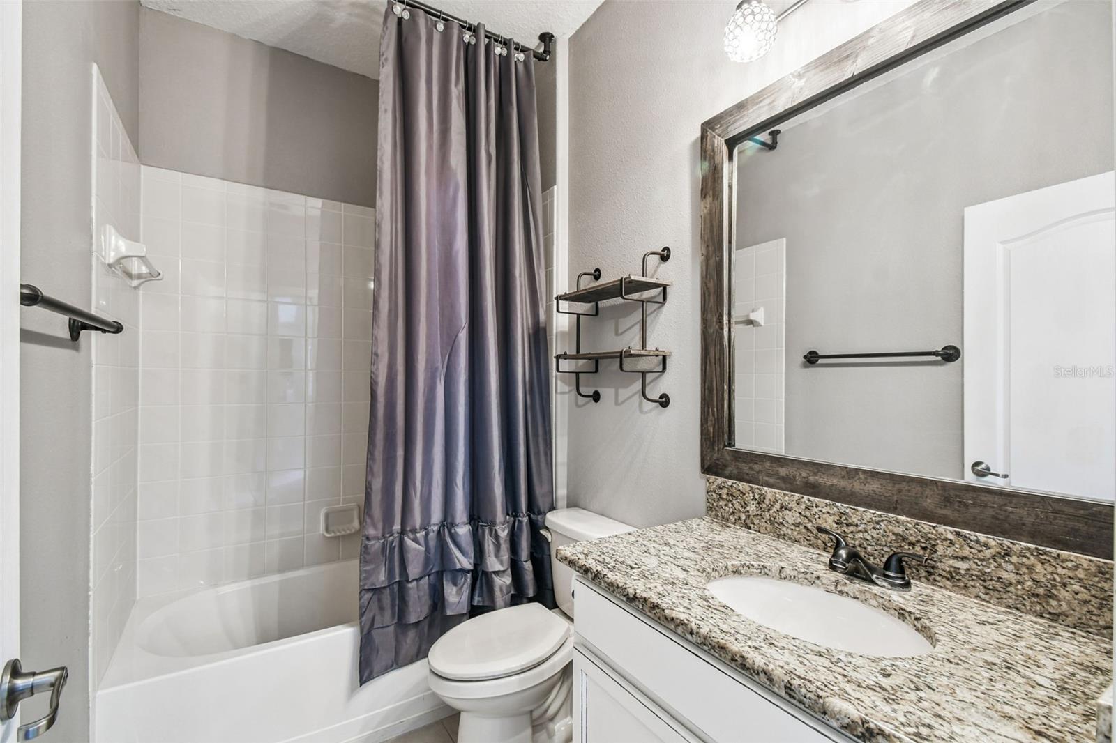 Image 52 of 100 For 11737 Crestridge Loop