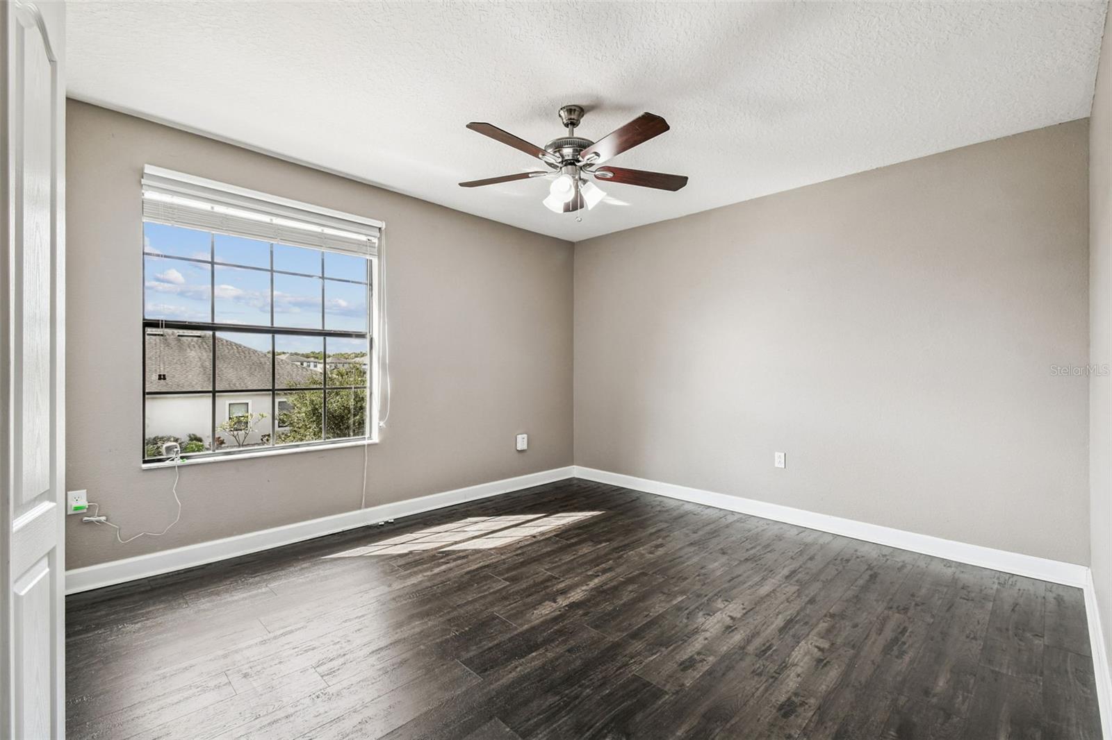 Image 68 of 100 For 11737 Crestridge Loop