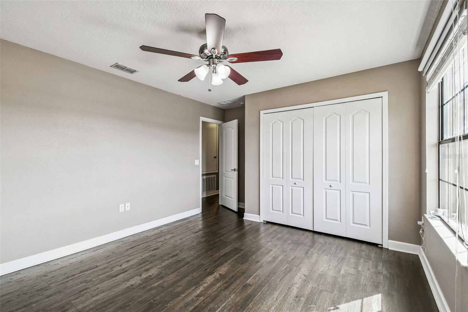 Image 69 of 100 For 11737 Crestridge Loop