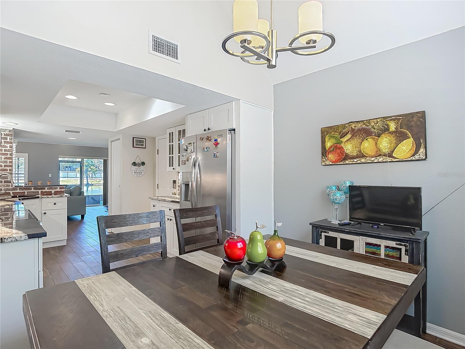 Image 29 of 65 For 3611 Pine Knot Drive .