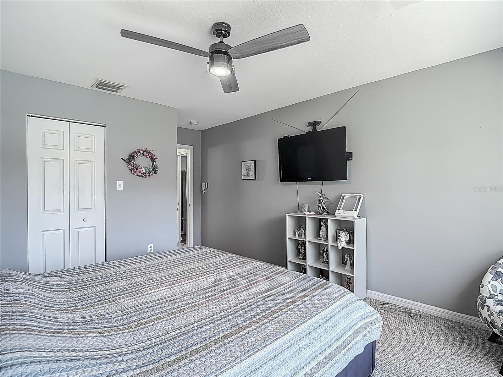 Image 34 of 65 For 3611 Pine Knot Drive .