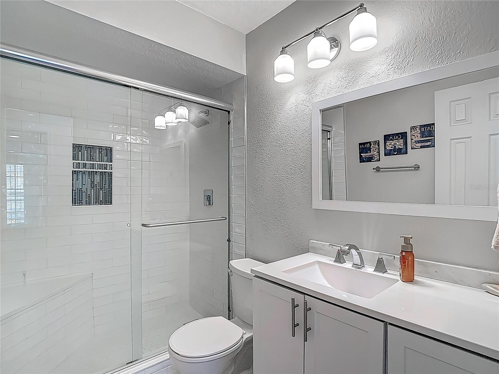 Image 35 of 65 For 3611 Pine Knot Drive .