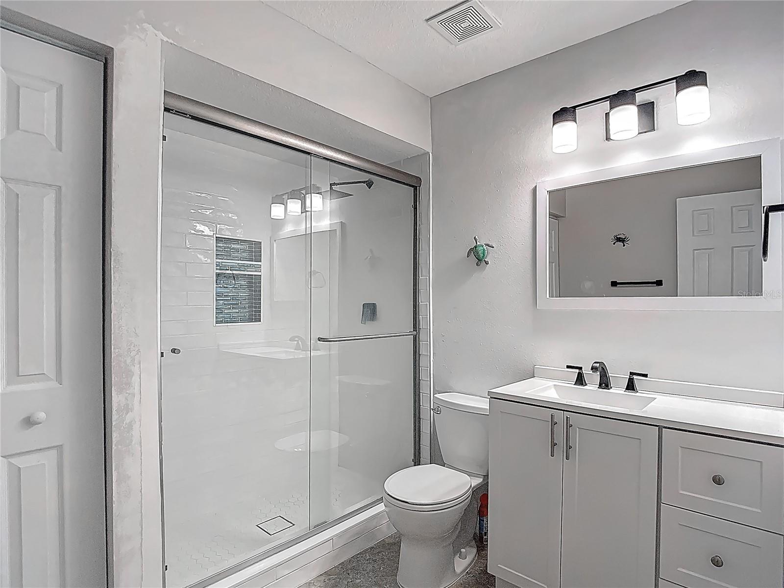 Image 45 of 65 For 3611 Pine Knot Drive .