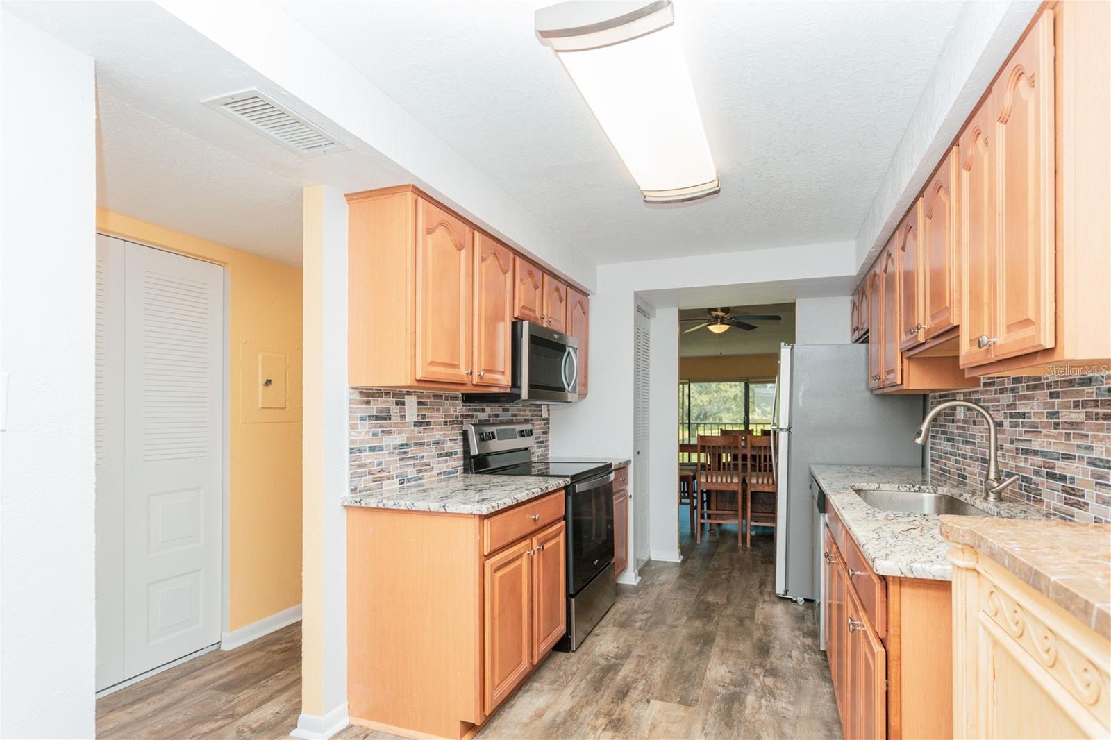 Image 2 of 16 For 2900 Cove Cay Drive 2f