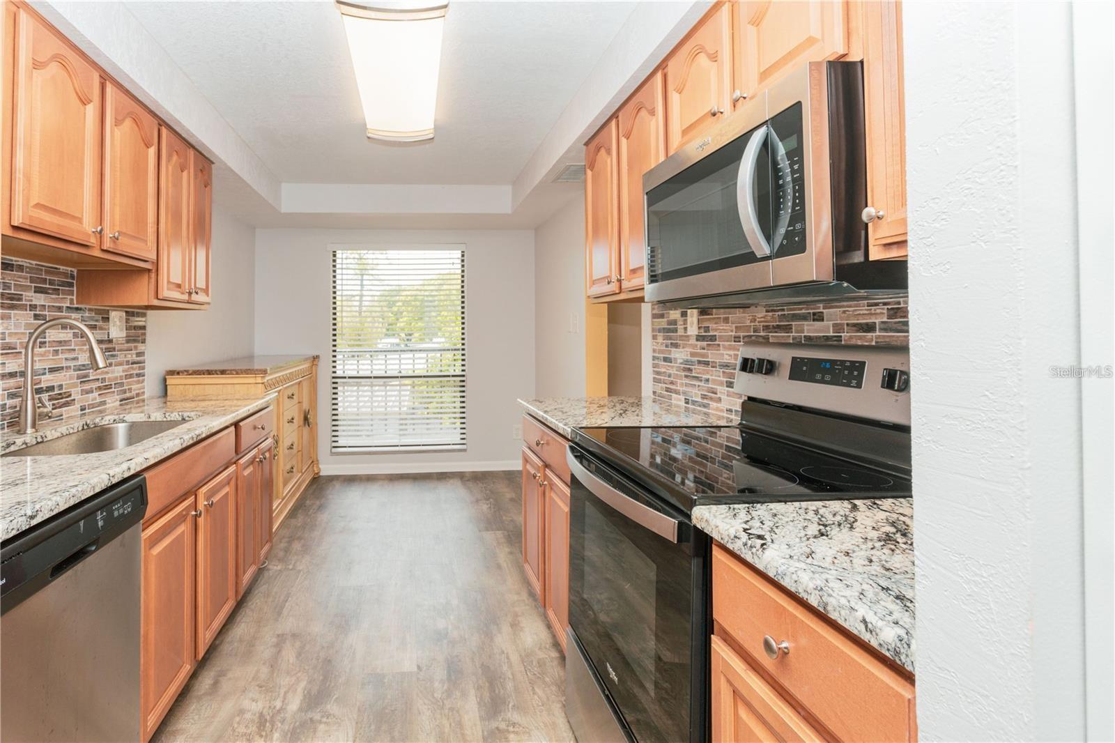 Image 3 of 16 For 2900 Cove Cay Drive 2f