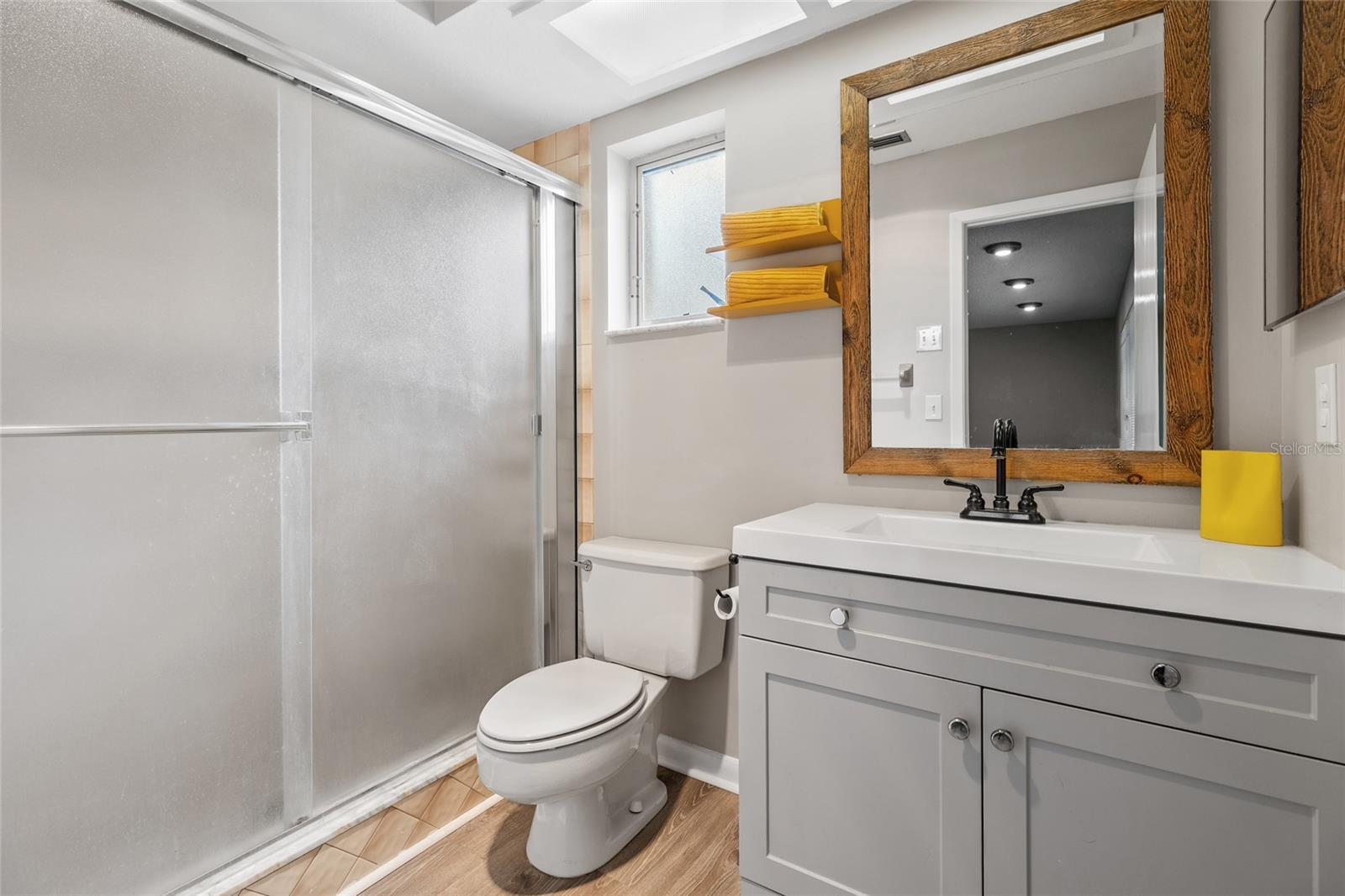 Image 17 of 35 For 2700 67th Street N