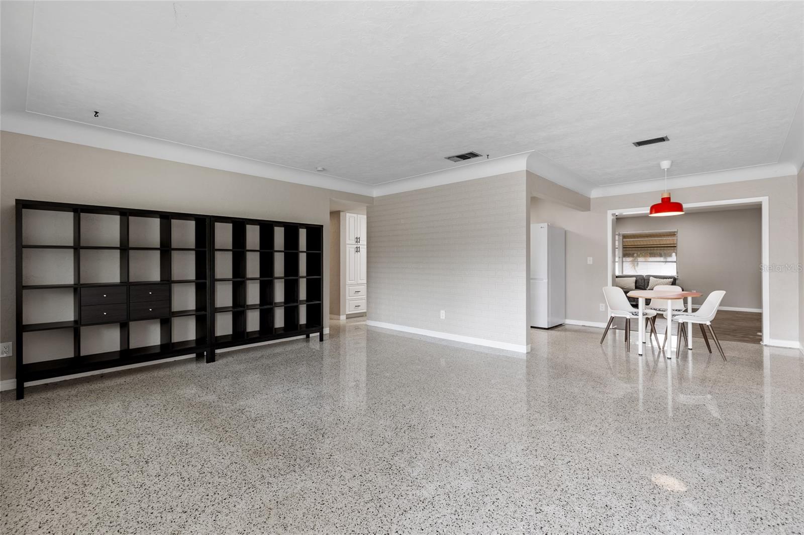 Image 5 of 35 For 2700 67th Street N