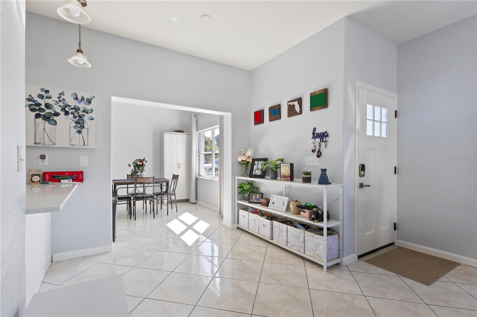 Image 13 of 40 For 6023 Santa Monica Drive